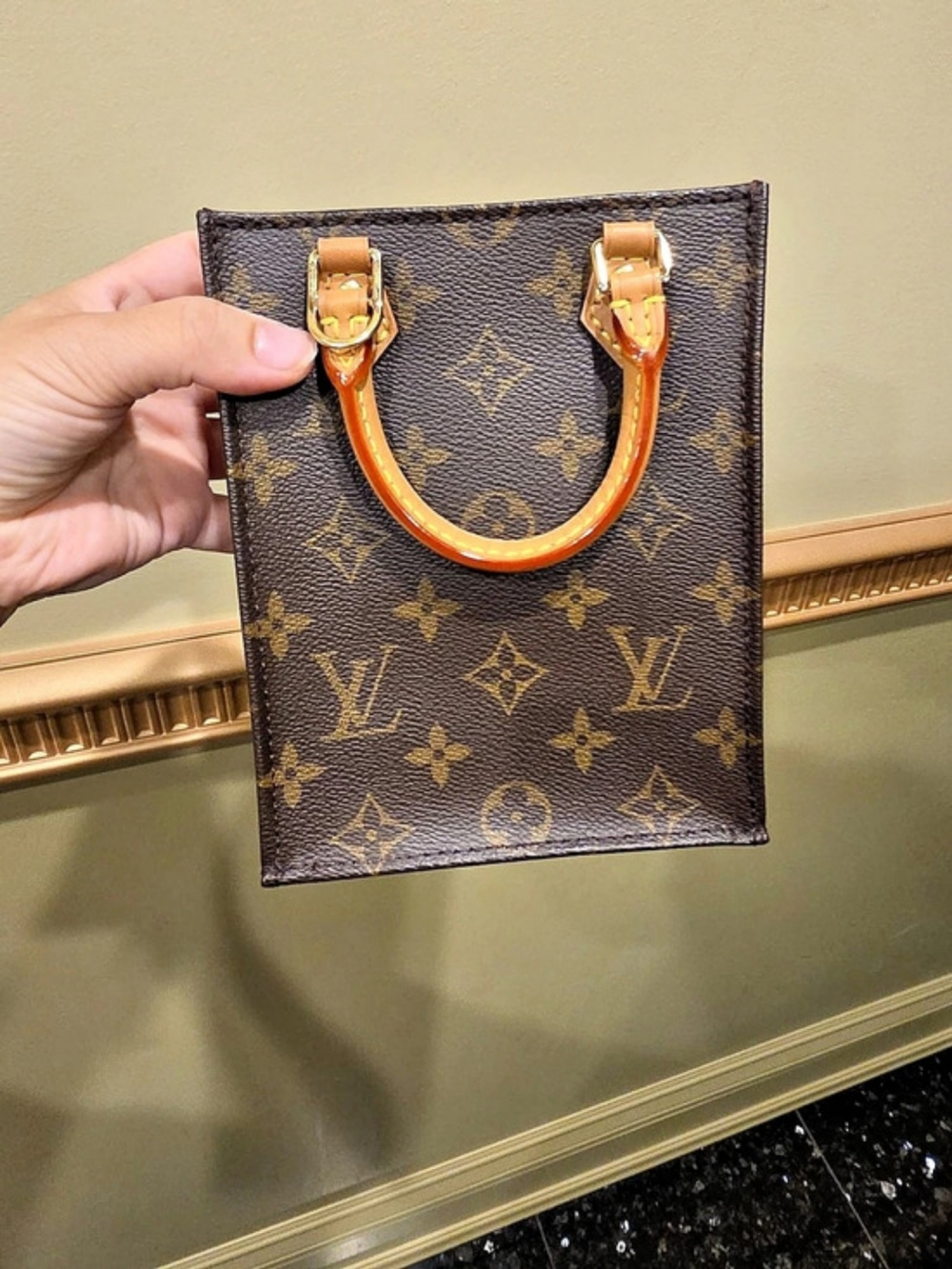 Louis Vuitton Petit Sac Plat Monogram Brown Tote